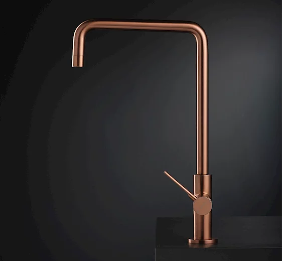 MAKI Kitchen Mixer With Squared Swivel Spout